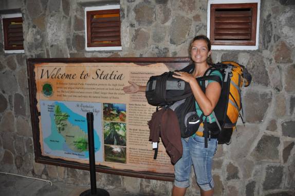 Chegada à ilha de Sint Eustatius, mais conhecida como Statia (Caribe).